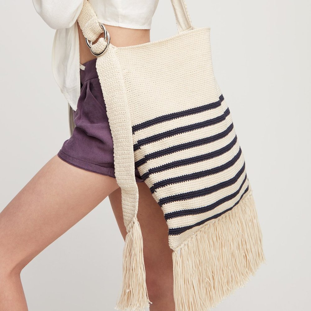 NWT Aritzia Auxiliary Venice Crochet Bag